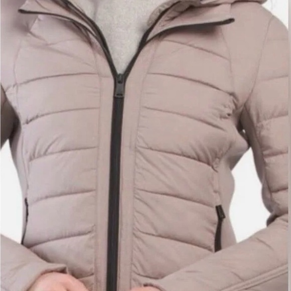 Bernardo Light Tan Eco Plume Women's Puffer Quilted Jacket Size XS - Picture 4 of 14